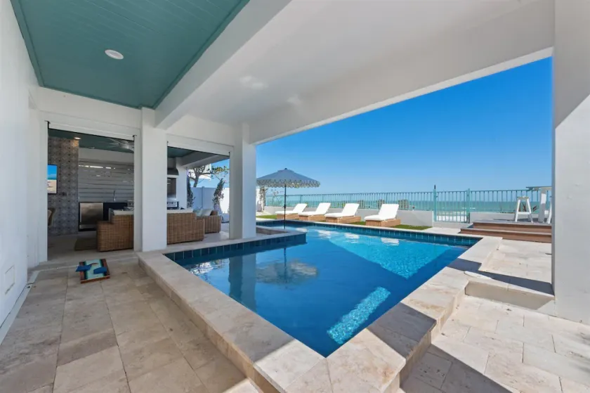 South Bay Beach House: Bay Front Luxury Beach Villa with Heated Pool - Image 1