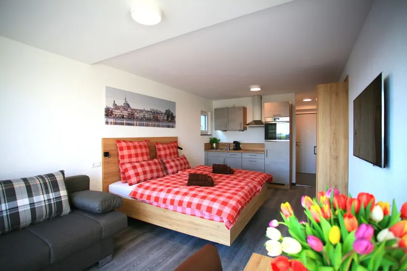 Apartment mit Teil-seeblick - Image 1