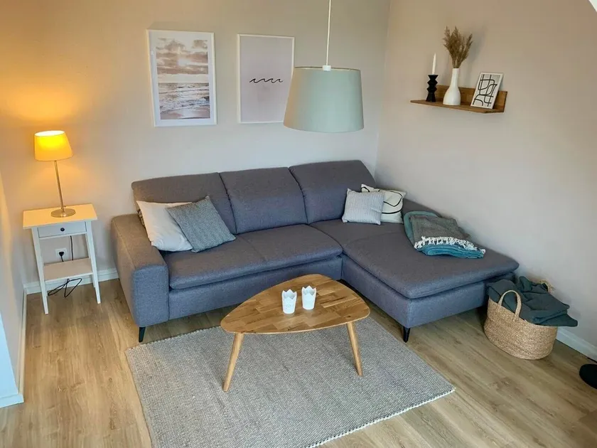 Apartamento 'Ferienwohnung Deichblick 9' com vista para o mar, varanda e acesso Wi-Fi - Image 1