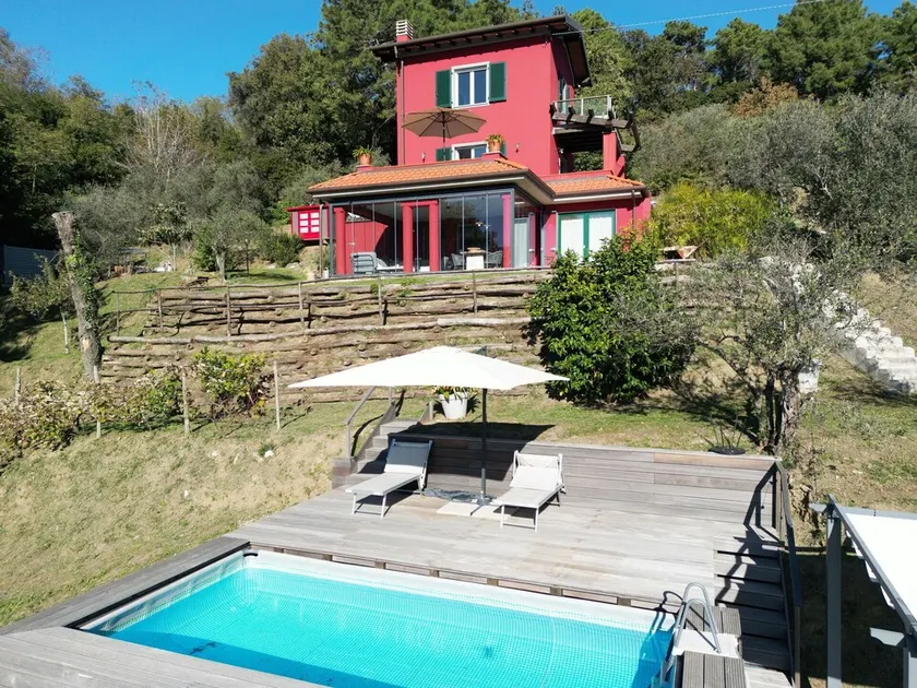 Casa - 4 Persone - Piscina privata e giardino - Vista mare - WiFi - Image 1