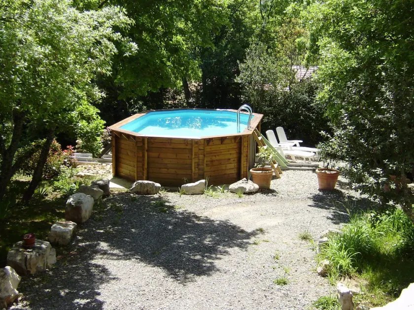 South Apartment Pool + 07 Labeaume Near Vallon Pont D'arc - Image 1