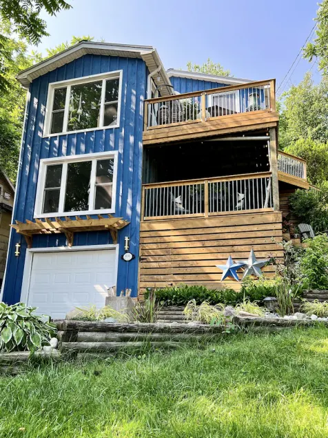 Relaxing Erie Rest Retreat- water views- 2 min walk to the beach! - Image 1