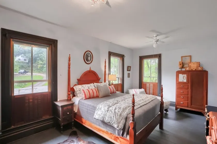 The Vintage Inn Boutique ~ Bed and Breakfast and Vintage Shop. - Image 1