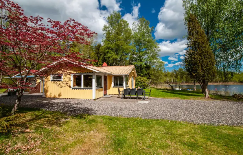 Belle maison à Hallaryd avec cuisine - Image 1