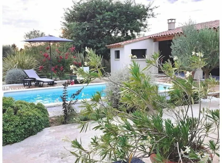 Perle rare :Villa de Campagne 140 m2 avec Piscine son pool house & Grand jardin - Image 1