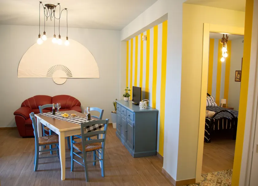 APARTAMENTOS A ALGUNS PASSOS DO MAR COM GRANDES ESPAÇOS AO AR LIVRE E WIFI - Image 1