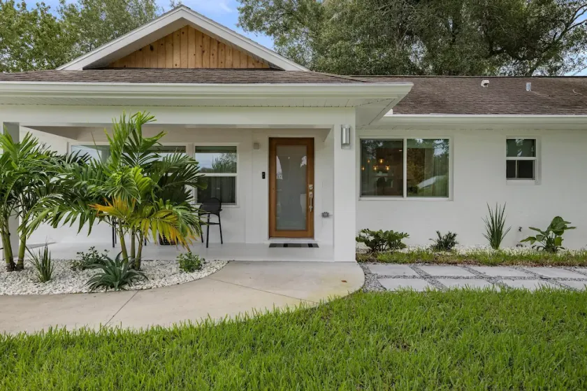PRICE REDUCED AND ONLY A FEW MINUTES FROM THE #1 BEACH IN THE US!!! - Image 1