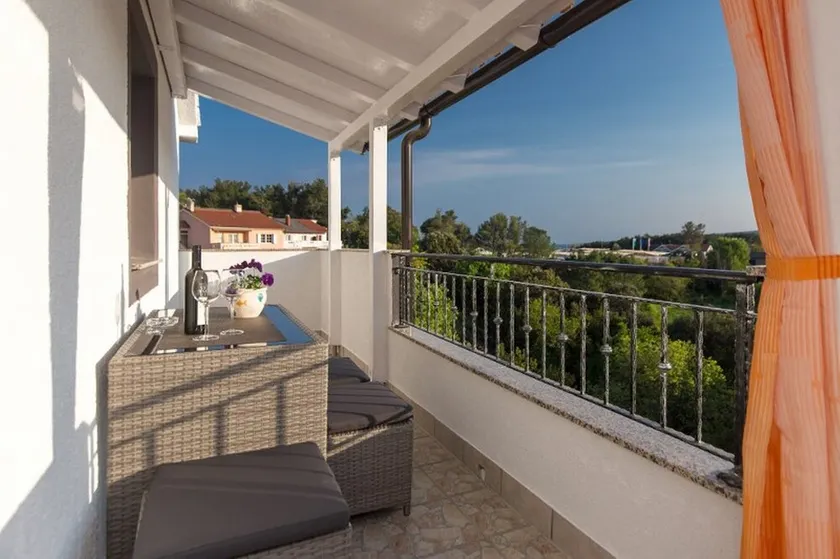 Cozy Pet-Friendly Apartment Zana in City of Krk - Image 1