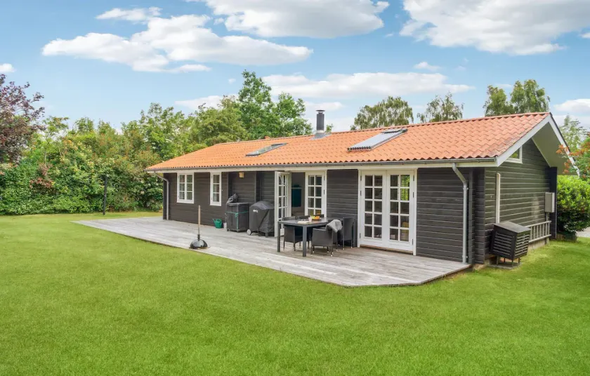 3 Bedroom Gorgeous Home In Slagelse - Image 1