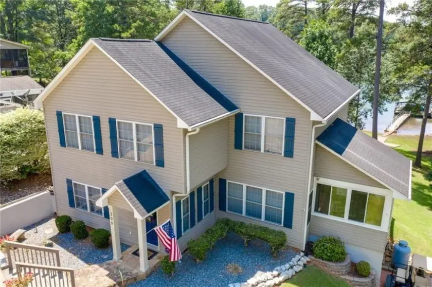 The Best Times at Lake Hartwell - Large Lake House near Clemson w/Pontoon Rental - Image 1
