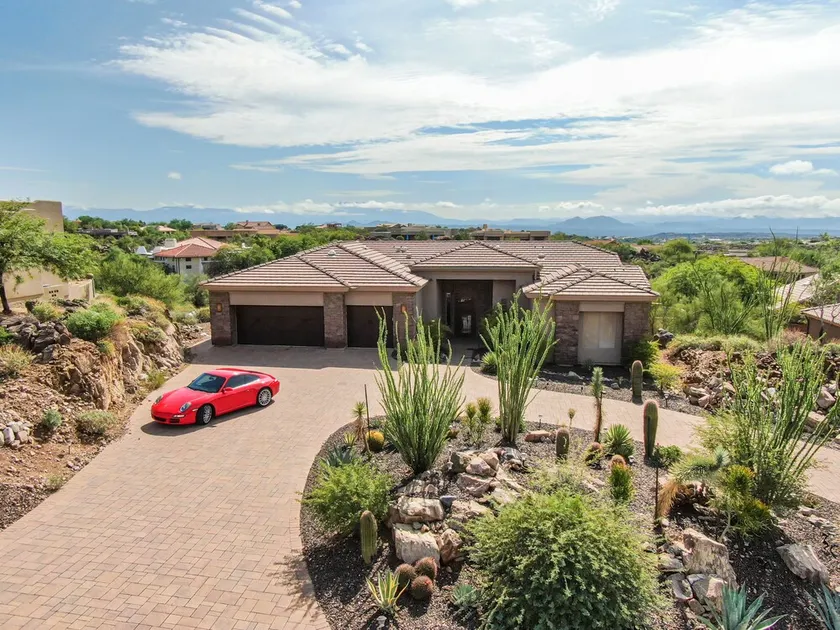 Enjoy quality time in beautiful Fountain Hills at the coziest home - Image 1