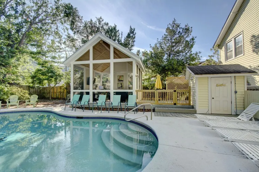 4217 Siebte Straße: 4 BR, 3 BA Haus in St. Simons Island, Schlafmöglichkeiten für 9 - Image 1