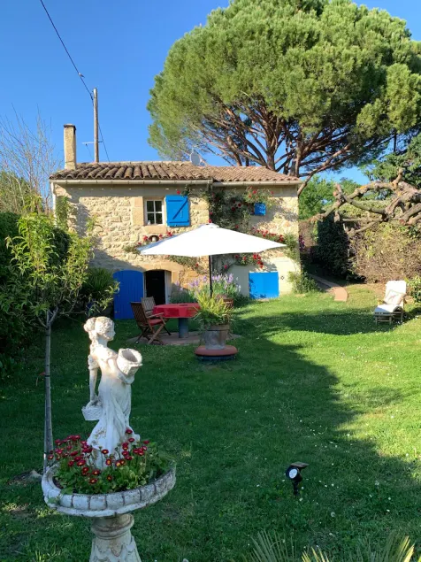 Vacation home \"Petit Paradis\" with large garden and private pool (May - October) - Image 1