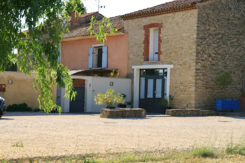 Gîte climatisé avec piscine au Mas de la restanque - Image 1