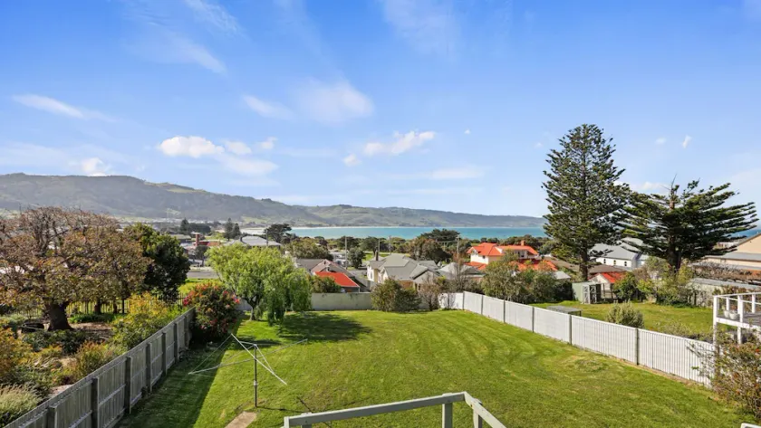 Sea Forever - Original Apollo Bay beach home - Image 1