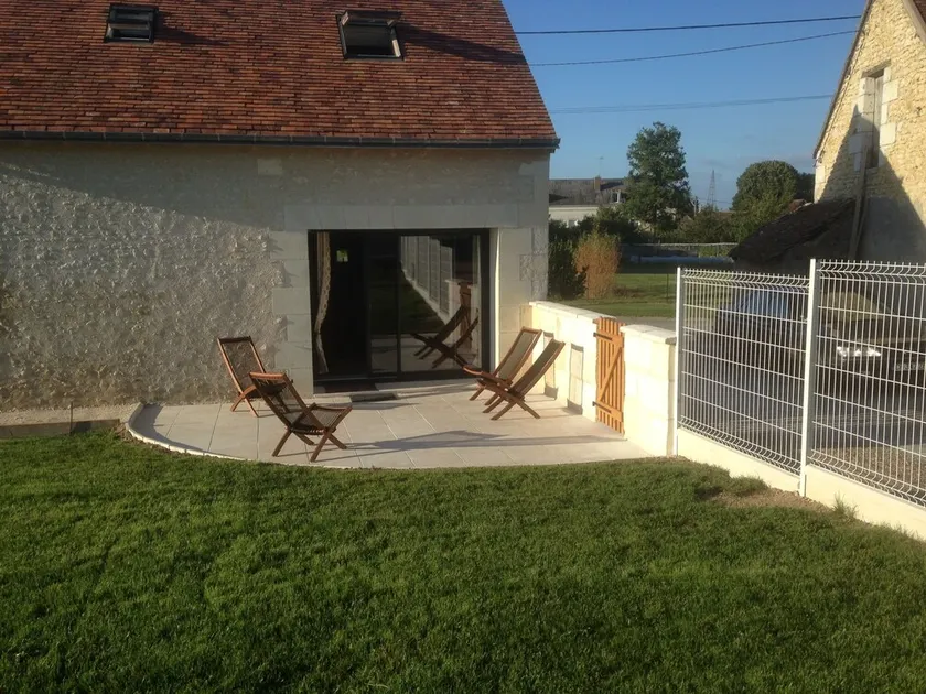 CHARMING HOUSE WITH GARDEN, AIR CONDITIONING - Image 1