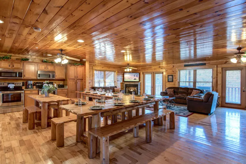 Hemlock Inn by Jackson Mountain Rentals - Image 1