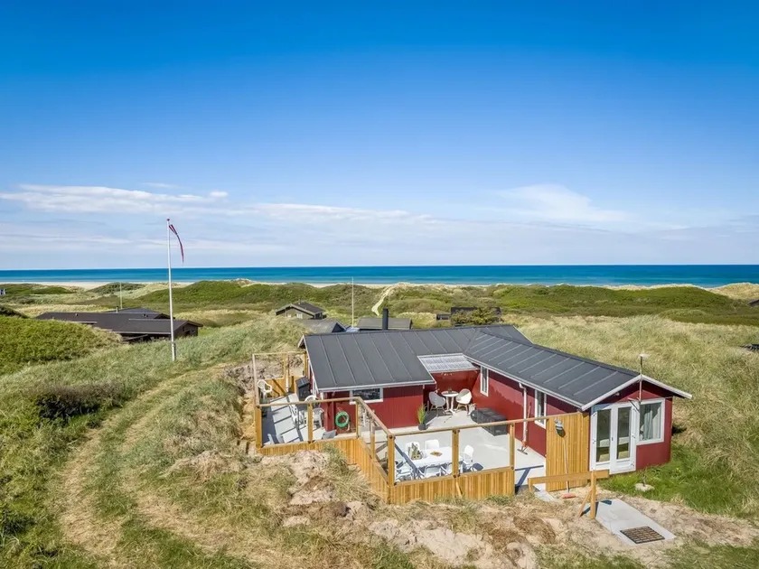 \"Marius\" - 200m from the sea by Interhome - Image 1