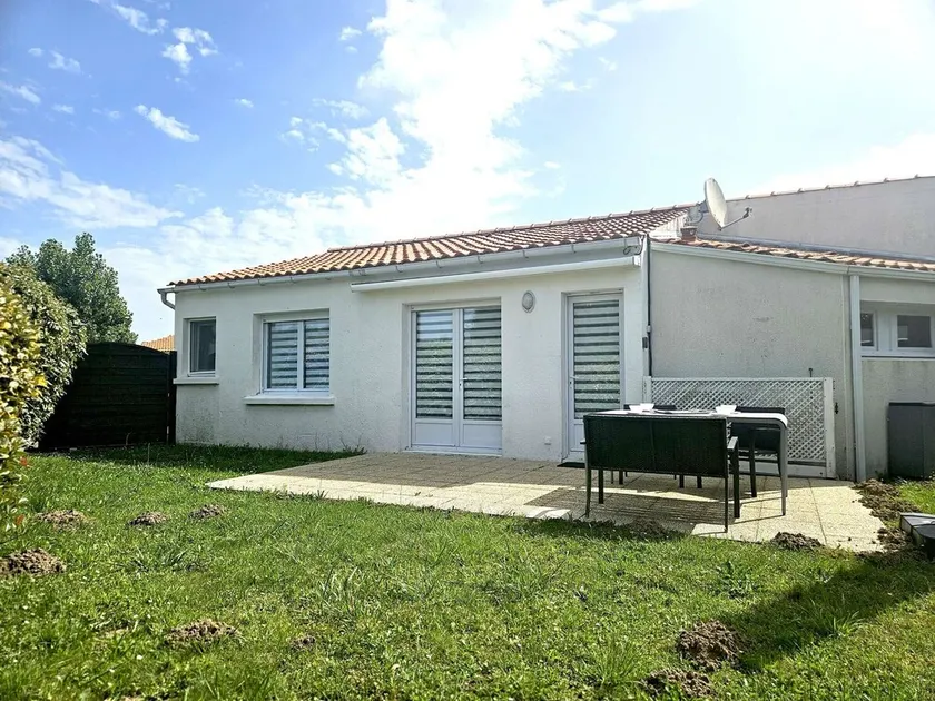 Gemütliches Ferienhaus mit Terrasse, 2 km zum Stadtzentrum, 5 km zum Strand, Parkplatz, Haustiere erlaubt - Image 1