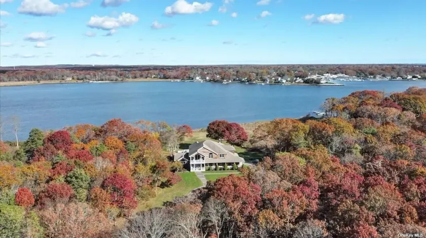 Private, 3-acre, waterfront escape w/pool, firepit, game rm & spectacular views - Image 1