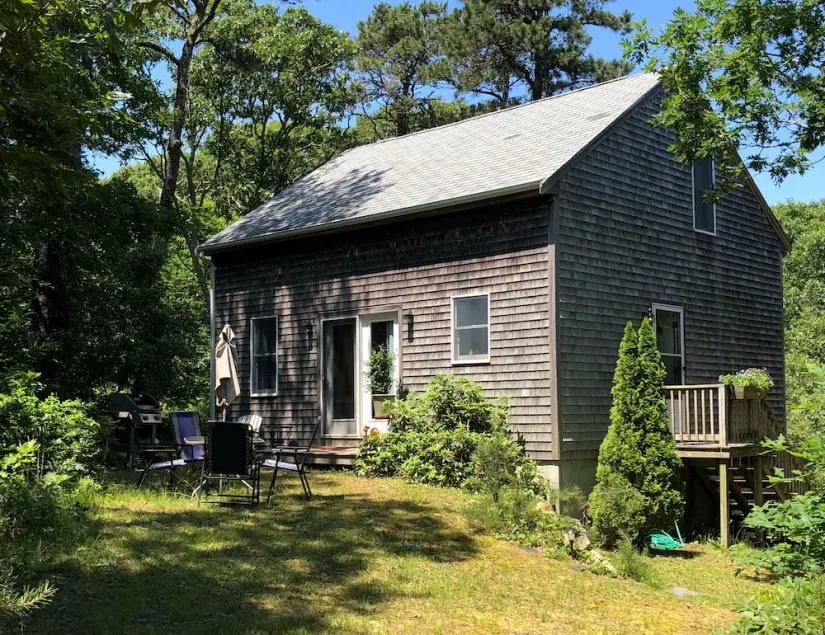 Casa Chica est un charmant cottage, niché dans les bois. Pensez plage ou R & R! - Image 1