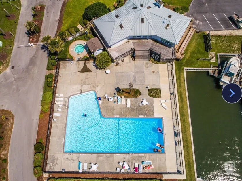 Oceanfront Condo- WiFi, piscine, rampe de bateau et quai - Image 1