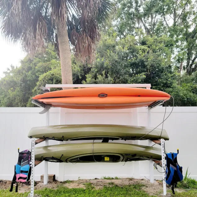 In walking distance from Three Sister's Springs,<br>Hunters Springs, & Kings Bay - Image 1