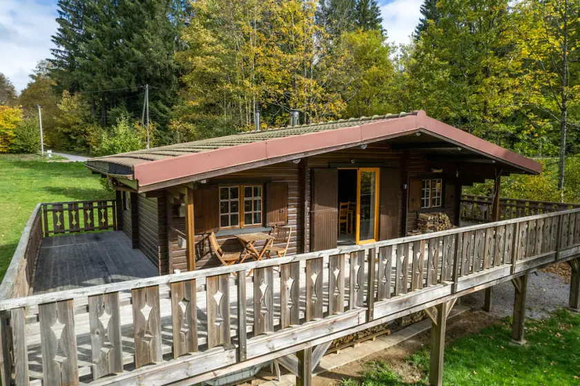 Agréable chalet cocooning en lisière de forêt - Image 1