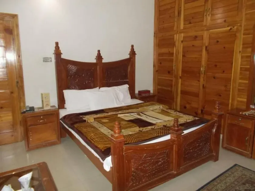 Pak Palace Guest House Abbottabad - Image 1