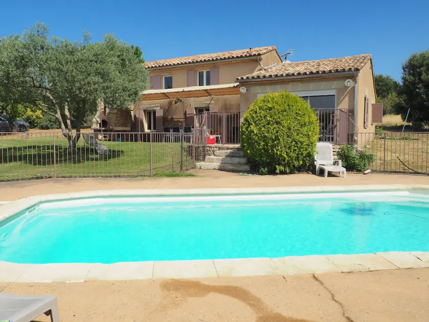 Maison de campagne sans vis à vis en LUBERON avec piscine privée - Image 1