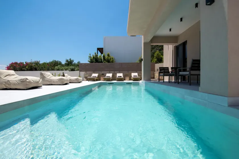 Armour Eclectic Villa - Image 1