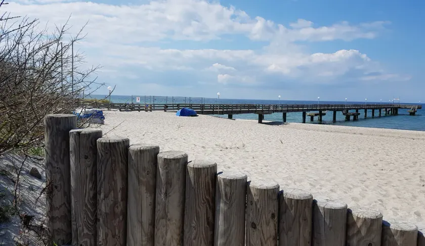 Holiday bungalow on the Baltic Sea - Image 1