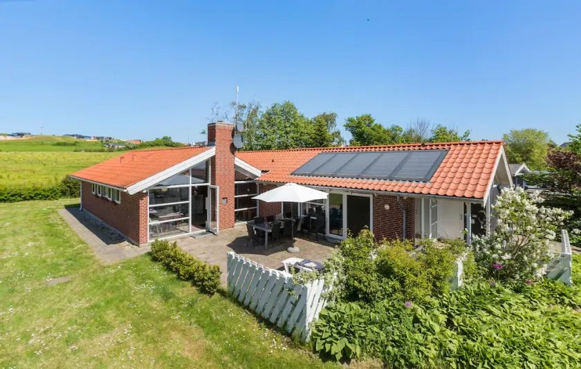 Schönes Haus in Knebel mit Sauna - Image 1