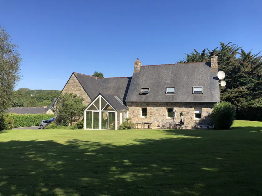 Maison de charme traditionnelle idéalement située, au calme, près des plages - Image 1