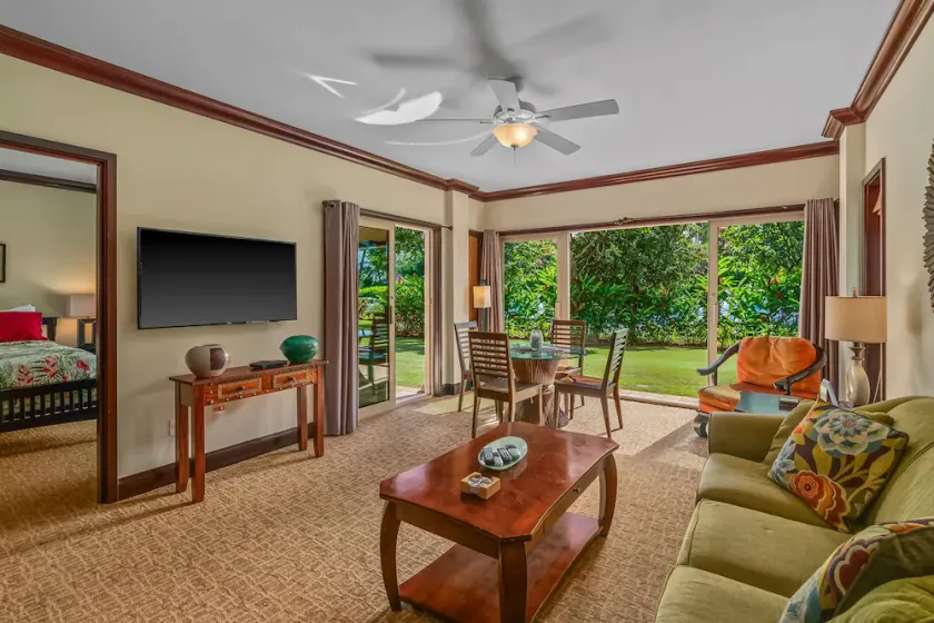 Ground Floor # E103, 2 Kong Masters Suites, $ 200 Special !! - Image 1