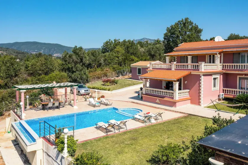 Villa Mirela Mikri - Image 1