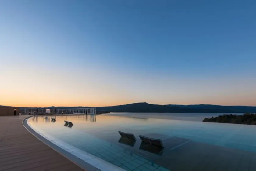 New Akan Hotel - Image 1