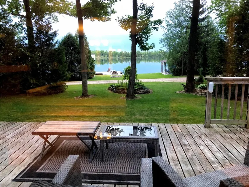 Top Rated Waterfront Cottage + Sauna | Beach | Private Dock - Image 1
