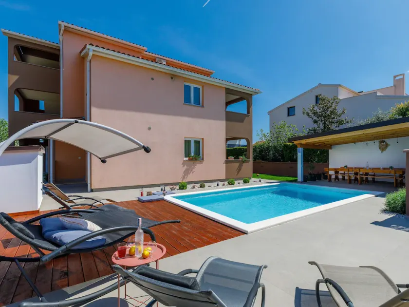 Holiday Home House Eric&Paolo by Interhome - Image 1