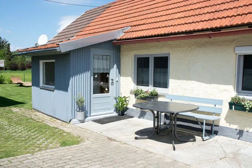 Appartement 'Kleiner Spatz' avec terrasse, jardin partagé & Wi-Fi - Image 1