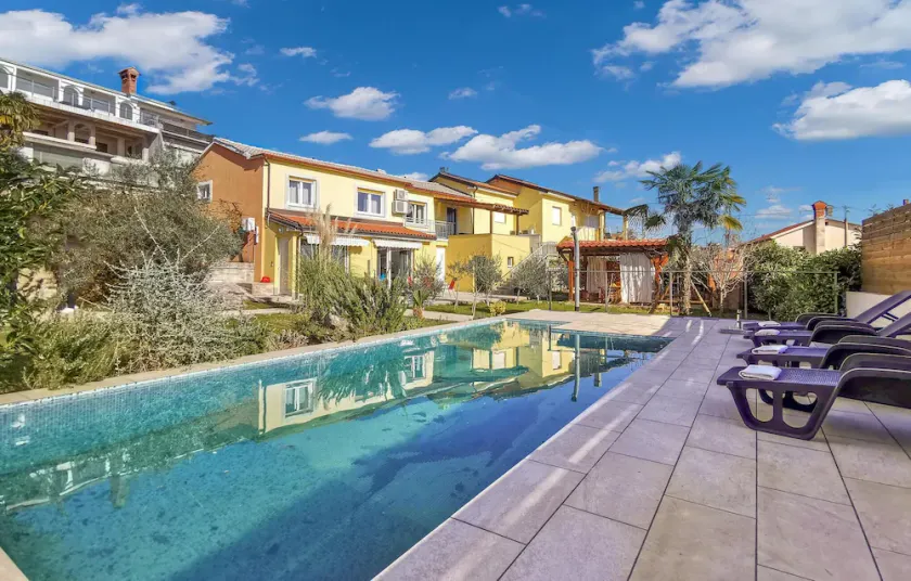 Three Bedroom Holiday Home In Opatija - Image 1