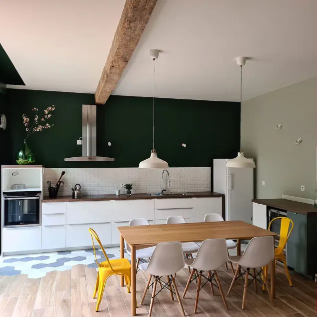 2 hours from Paris: 1,500 sq ft of French countryside charm with pool - Image 1