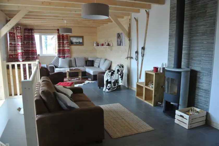 LARGE CHALET HEART OF RESORT, SKIS ON FOOT, FOR 15 PEOPLE 4 **** - Image 1