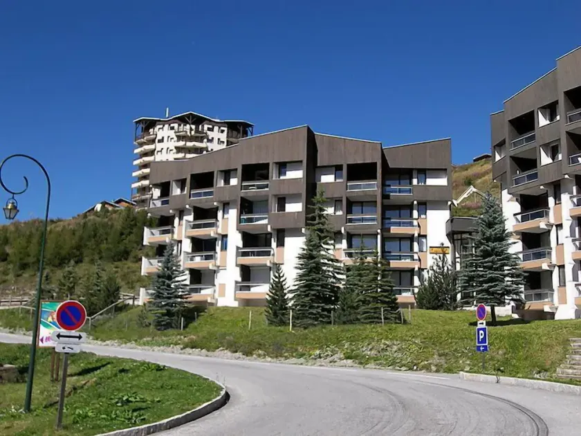 Apartment Mélèzes 33 by Interhome - Image 1