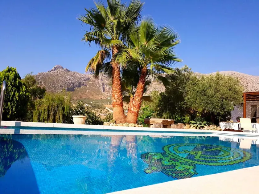 pool, utomhus och inomhus kök - Image 1