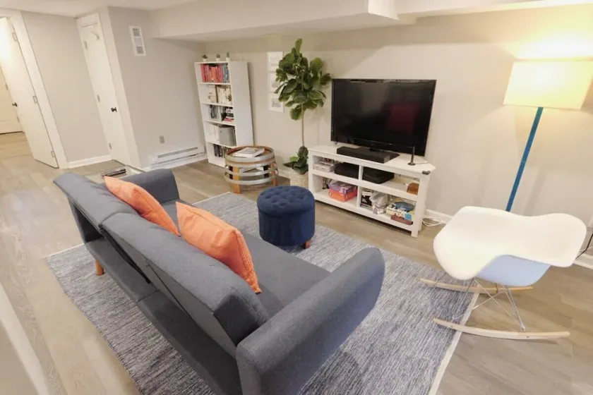 Sherman Circle Style - Image 1