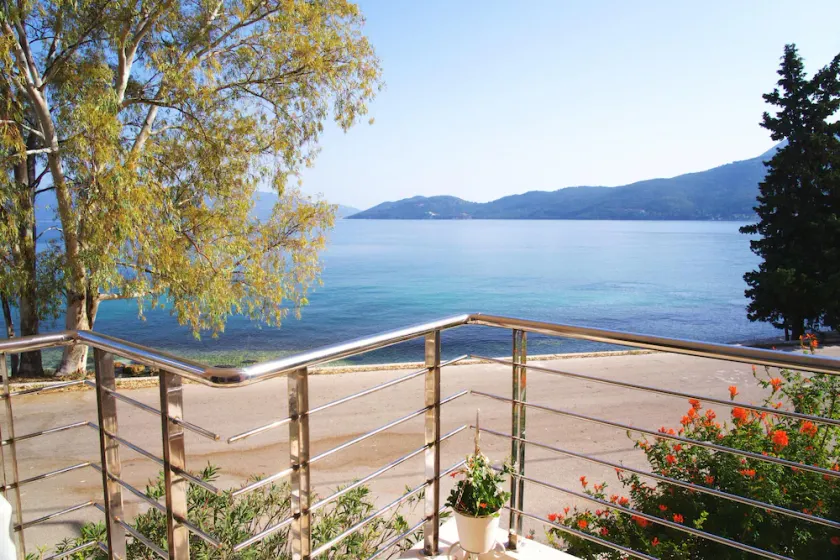 KALLISTI beachfront/lavish decoration/15 steps to water/superb sea view/115m2 - Image 1