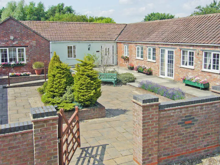 Moorhen Cottage - E3750 - Image 1
