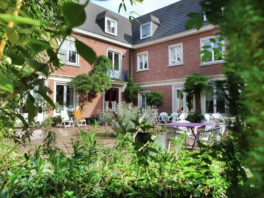 Spacious 11-Bed Family Retreat - Image 1
