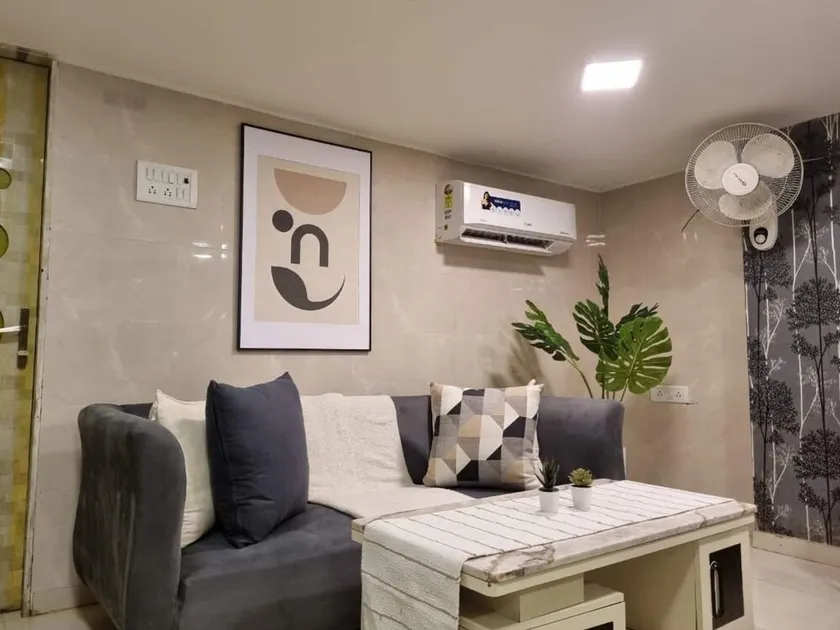 Duplex studio apartment - Image 1